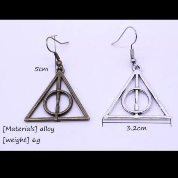 🔹️Harry Potter Silvertone Hallows Earrings - Picture 5 of 5